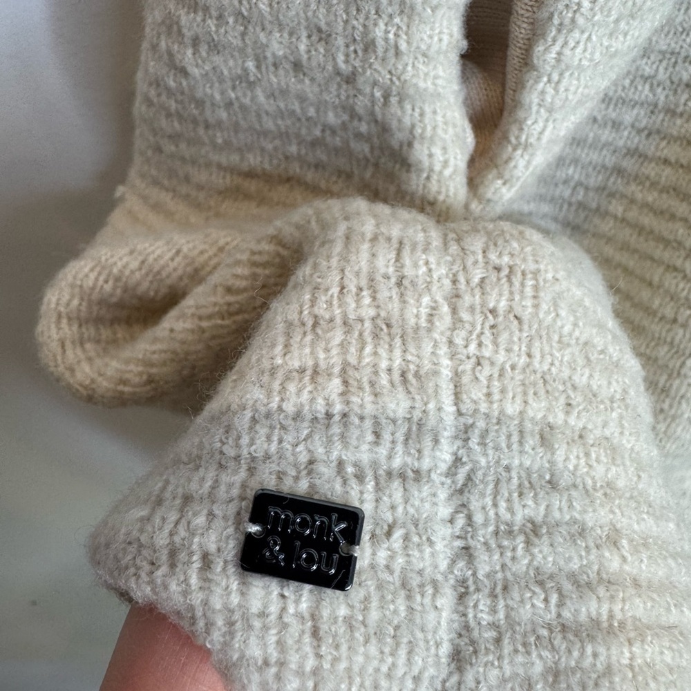 Monk & Lou Cozy Cream wool blend Open-Front Sweater size medium - Picture 9 of 10
